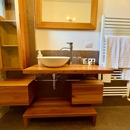 Bed and breakfast Da Vinci 4*